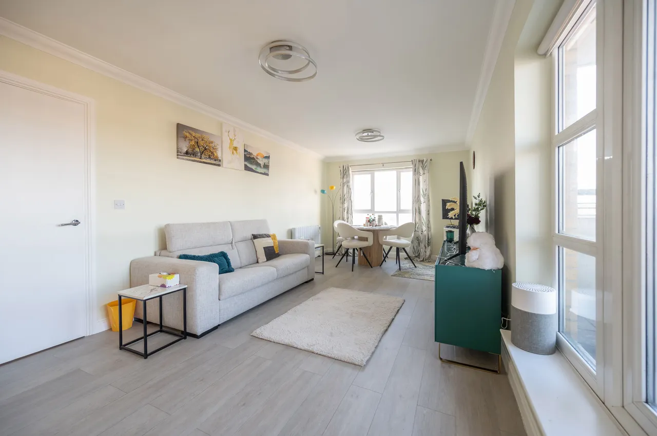 40 Omega Court, The Gateway, Watford, photo 4