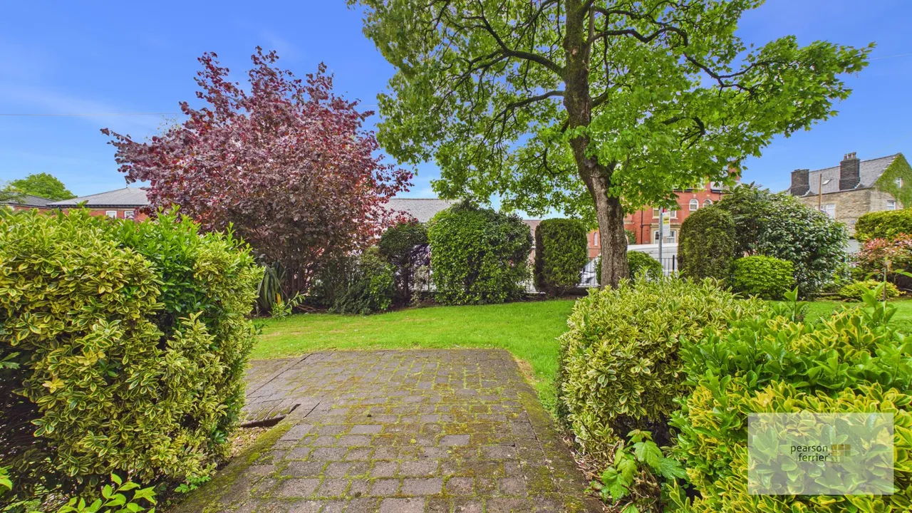 Derby Court, Bury, BL9 6WG, photo 8