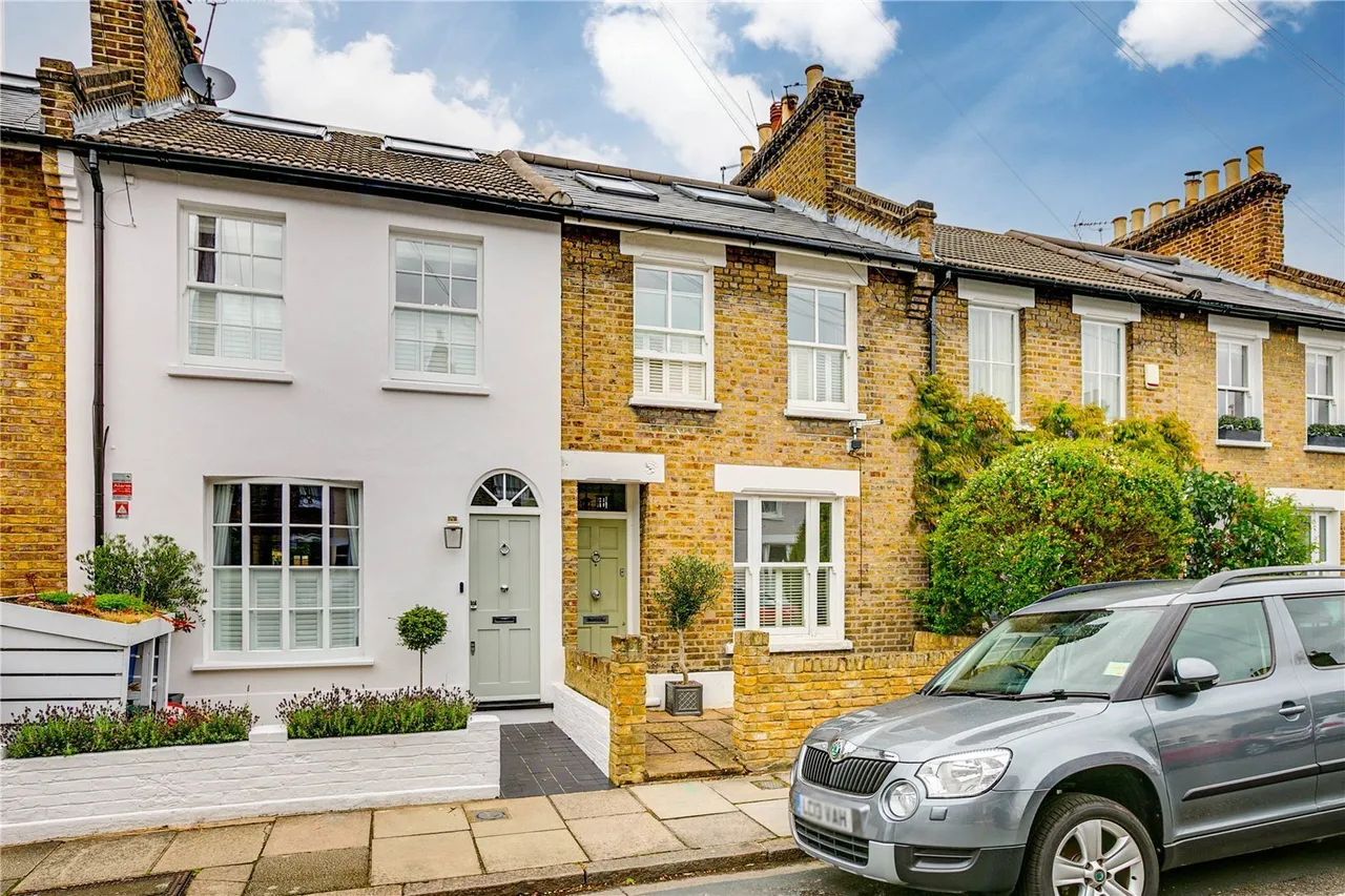 3 bed house for sale, Thorne Street, Barnes, SW13