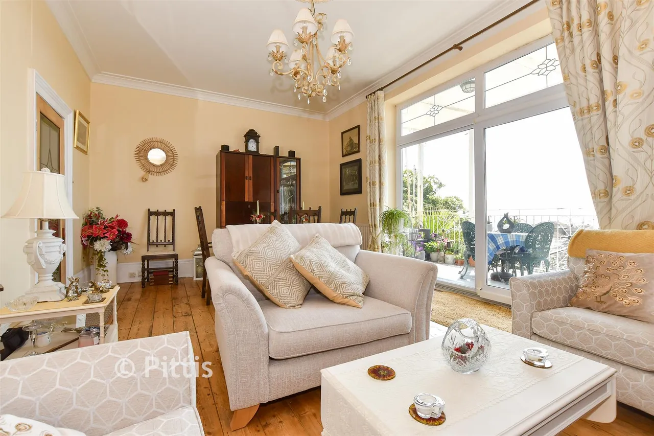 Grove Road, Ventnor, PO38, photo 5