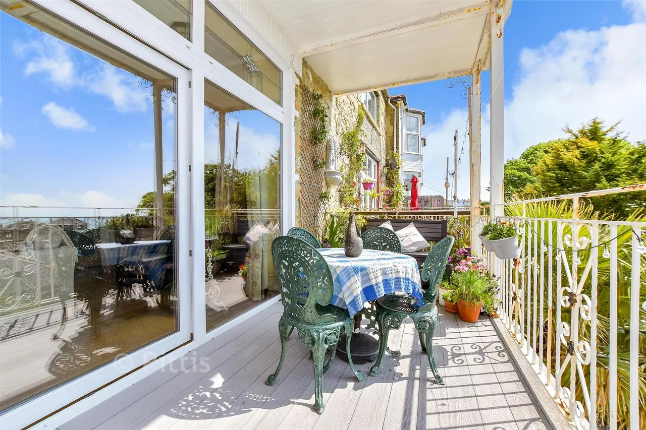 Grove Road, Ventnor, PO38, photo 15