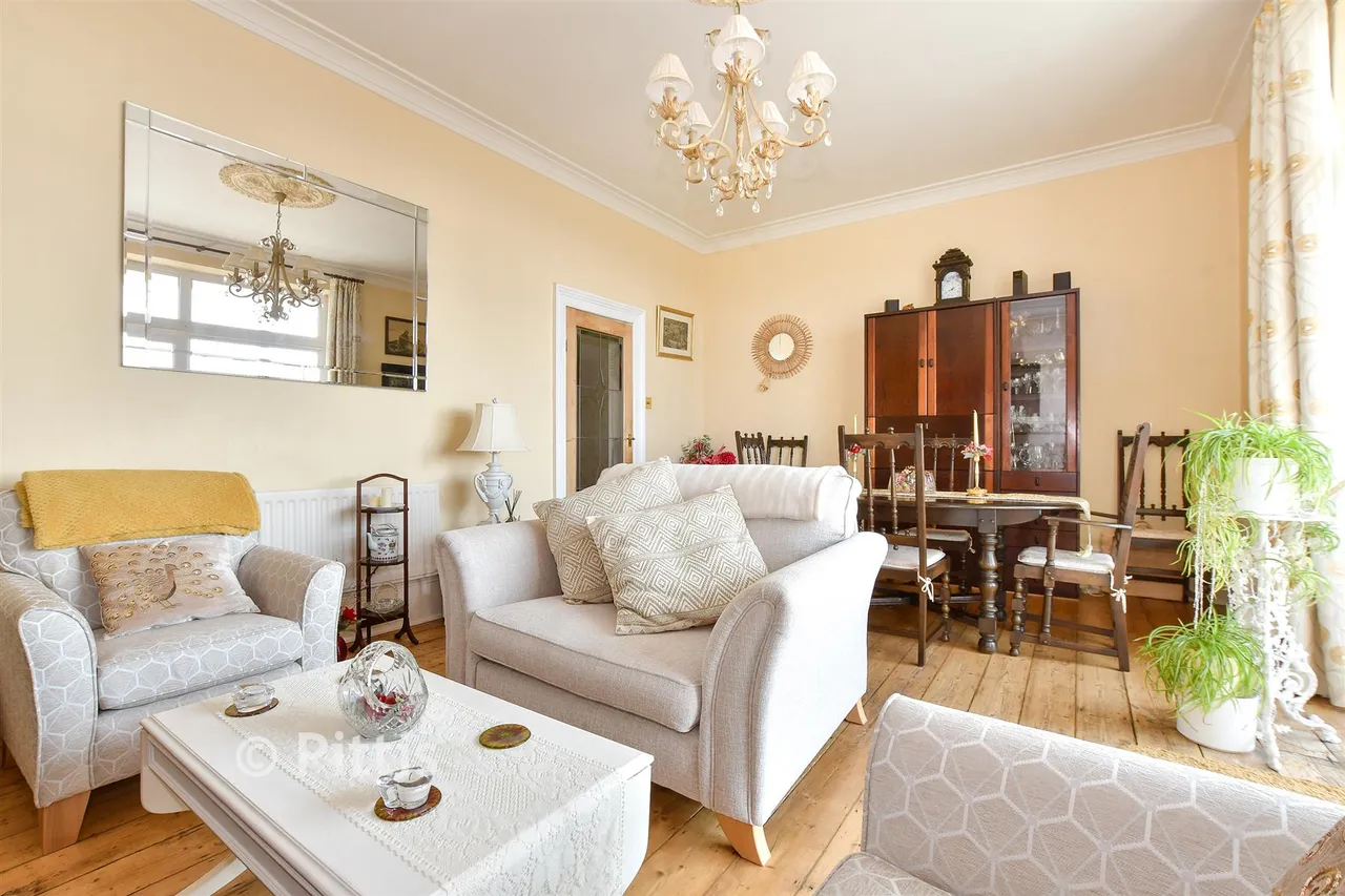 Grove Road, Ventnor, PO38, photo 6
