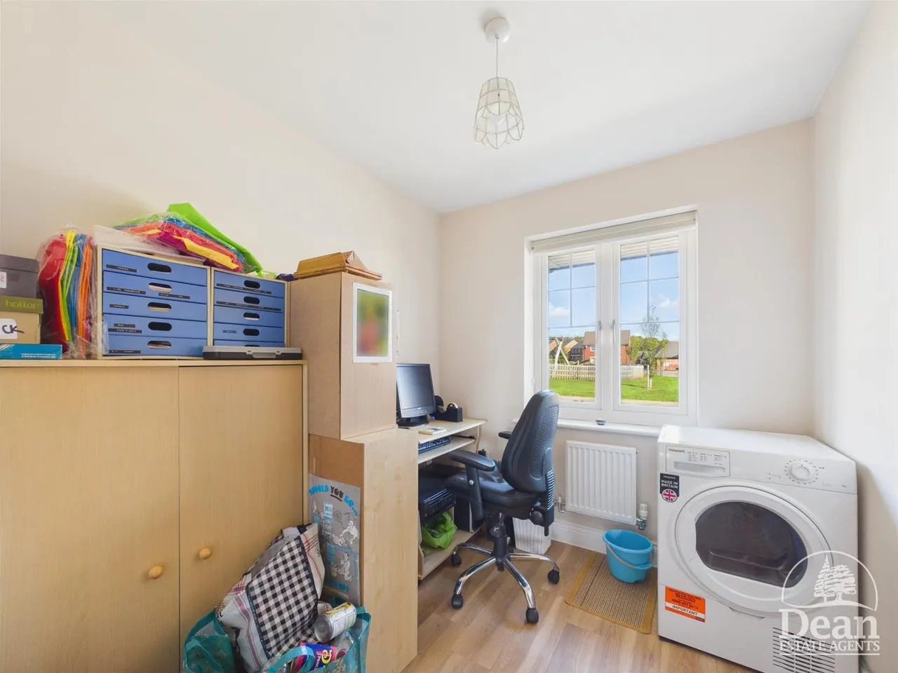Winter Crescent, Lydney, GL15, photo 9