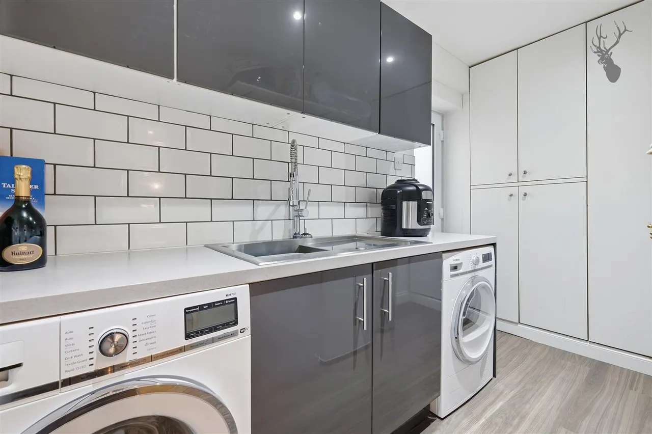Russell Road, Buckhurst Hill, IG9, photo 19