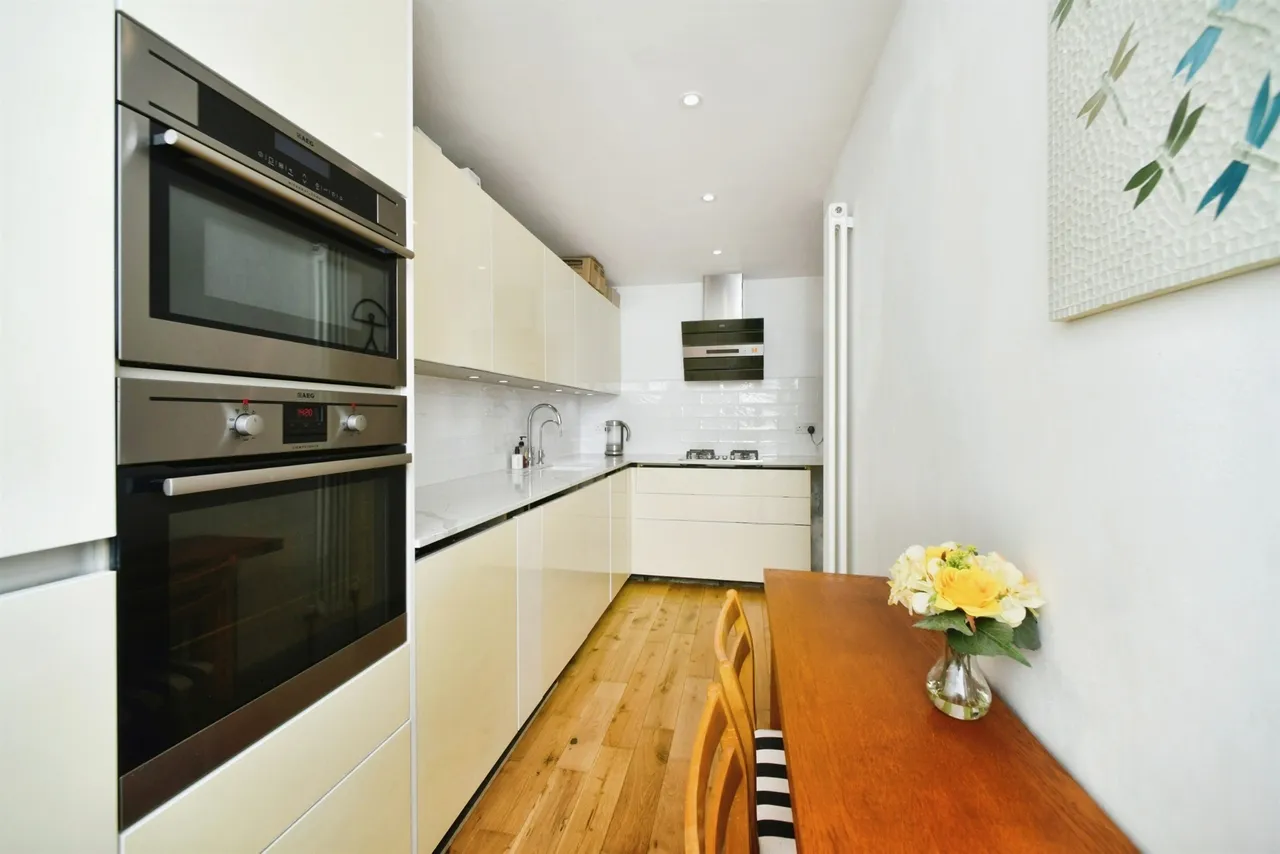 Walpole Terrace, Brighton, photo 4