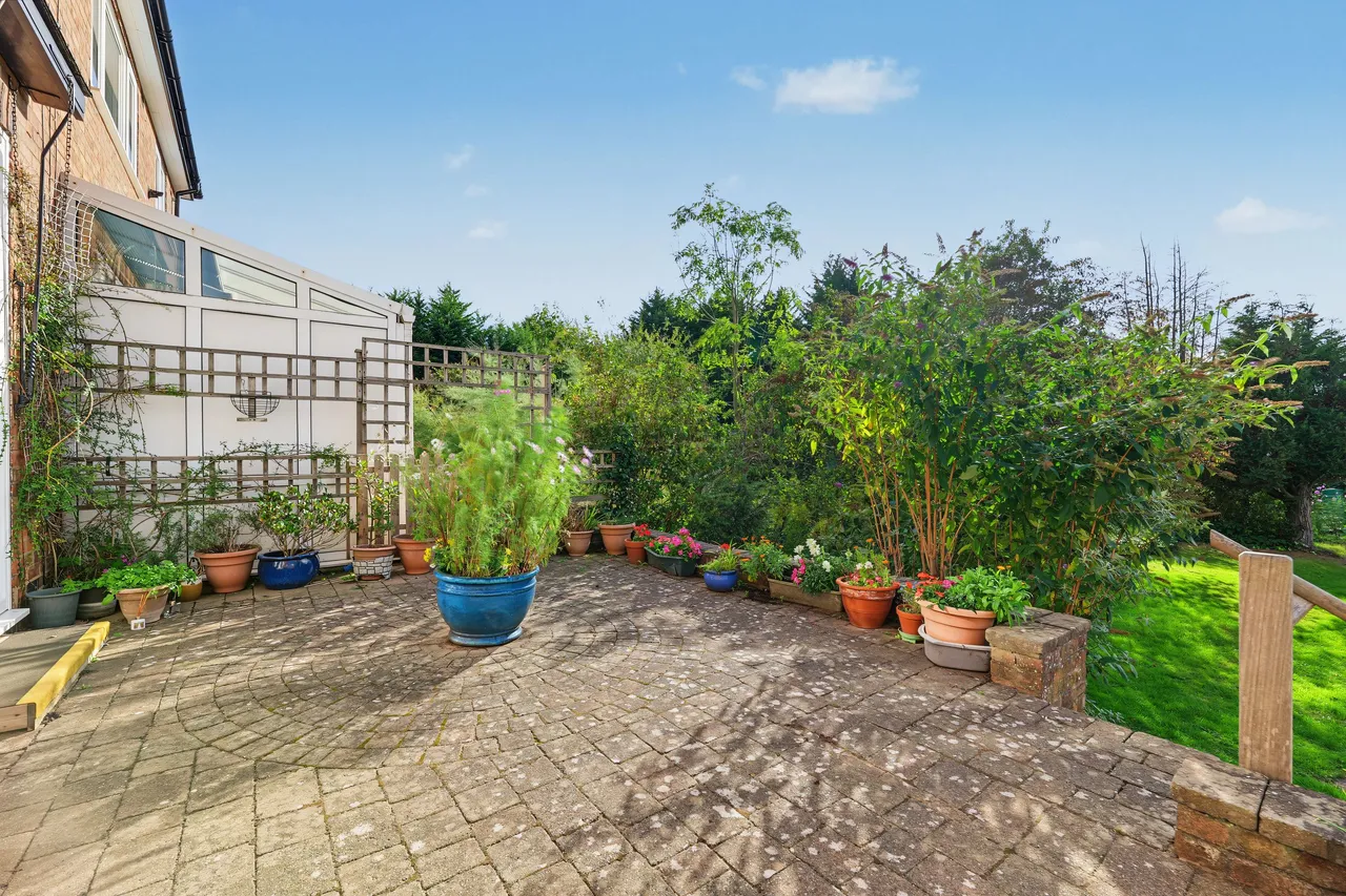 Peters Drive, Off Scraptoft Lane, LE5, photo 14