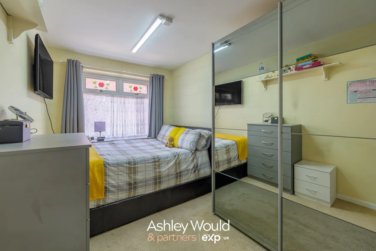 Churchill Drive, Rowley Regis, B65, photo 14
