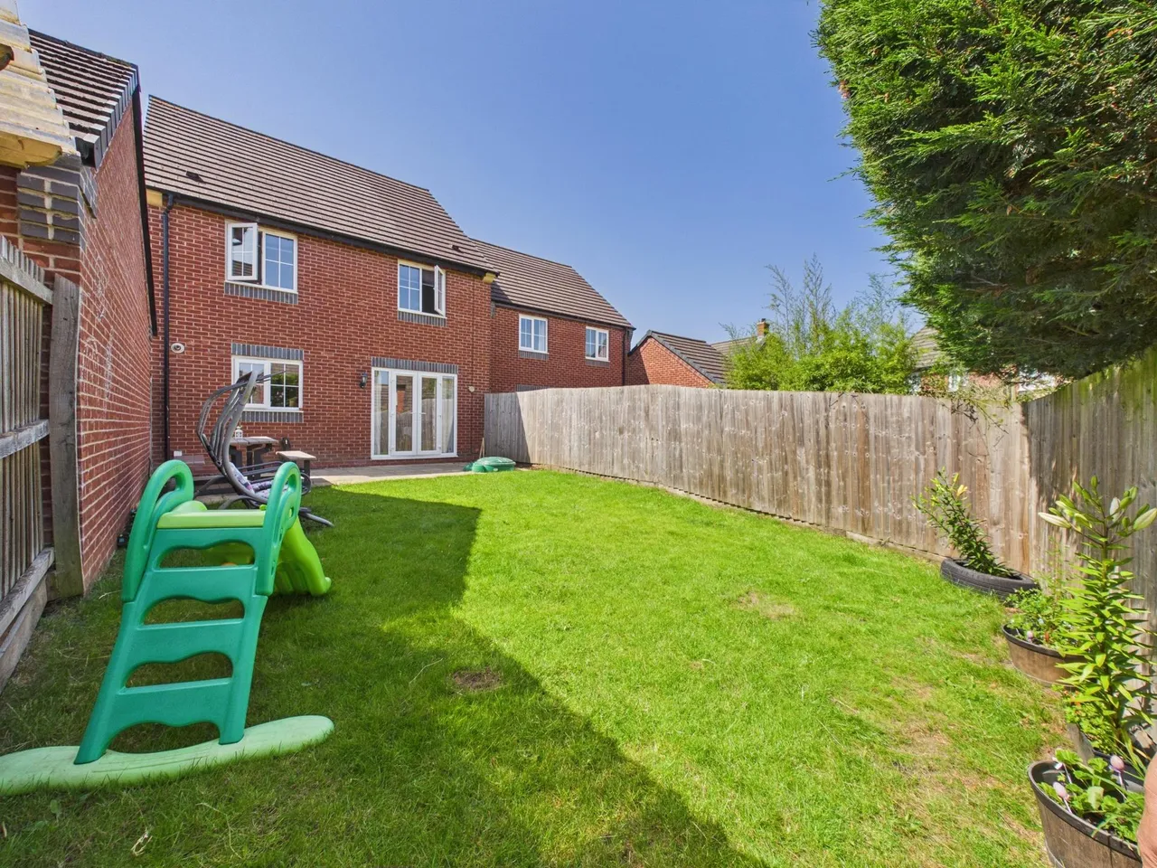 Maroon Drive, Burbage, LE10, photo 17
