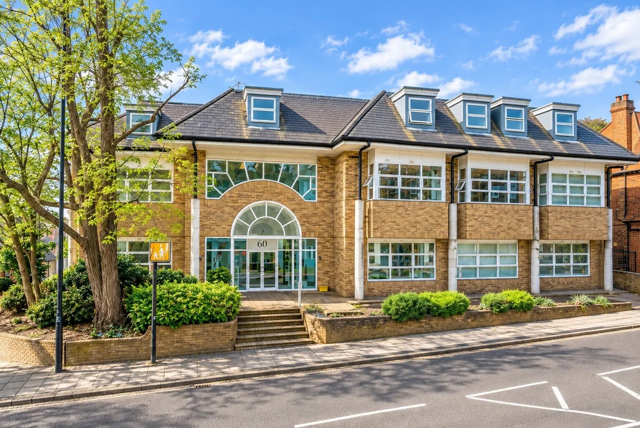 1 bed flat for sale, London Road, St. Albans, AL1