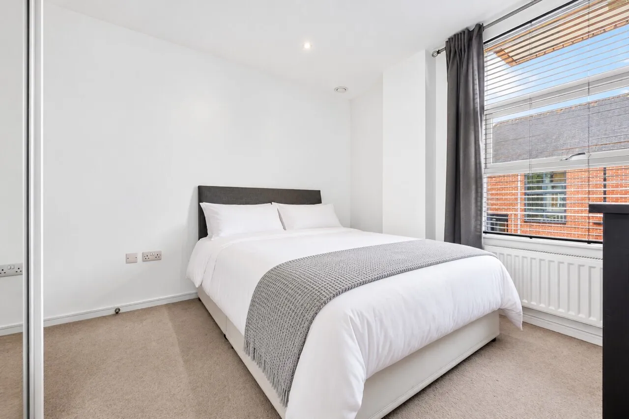 London Road, St. Albans, AL1, photo 16