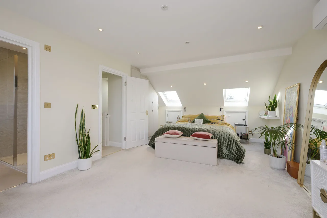 Daybrook Road, Merton Park, SW19, photo 2