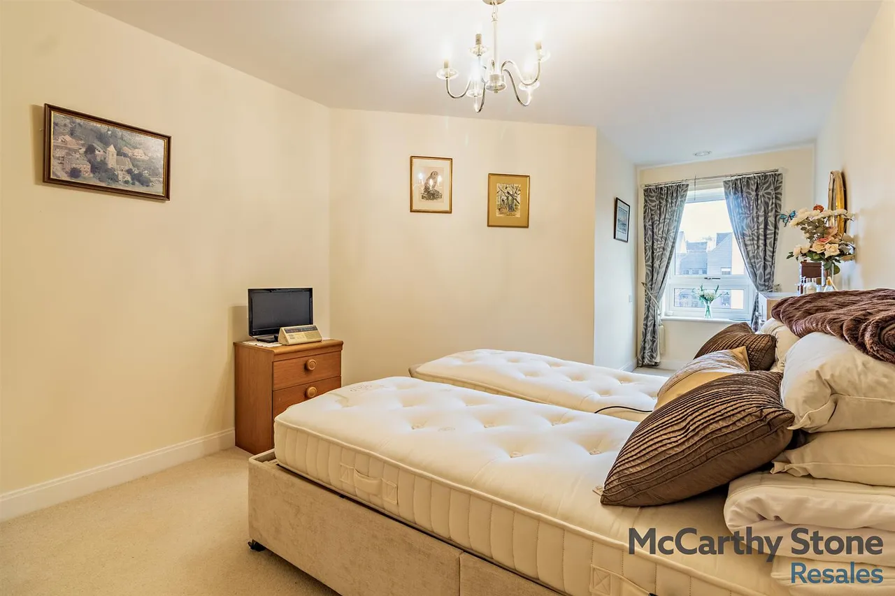 Bluebell Road, Eaton, NR4, photo 11
