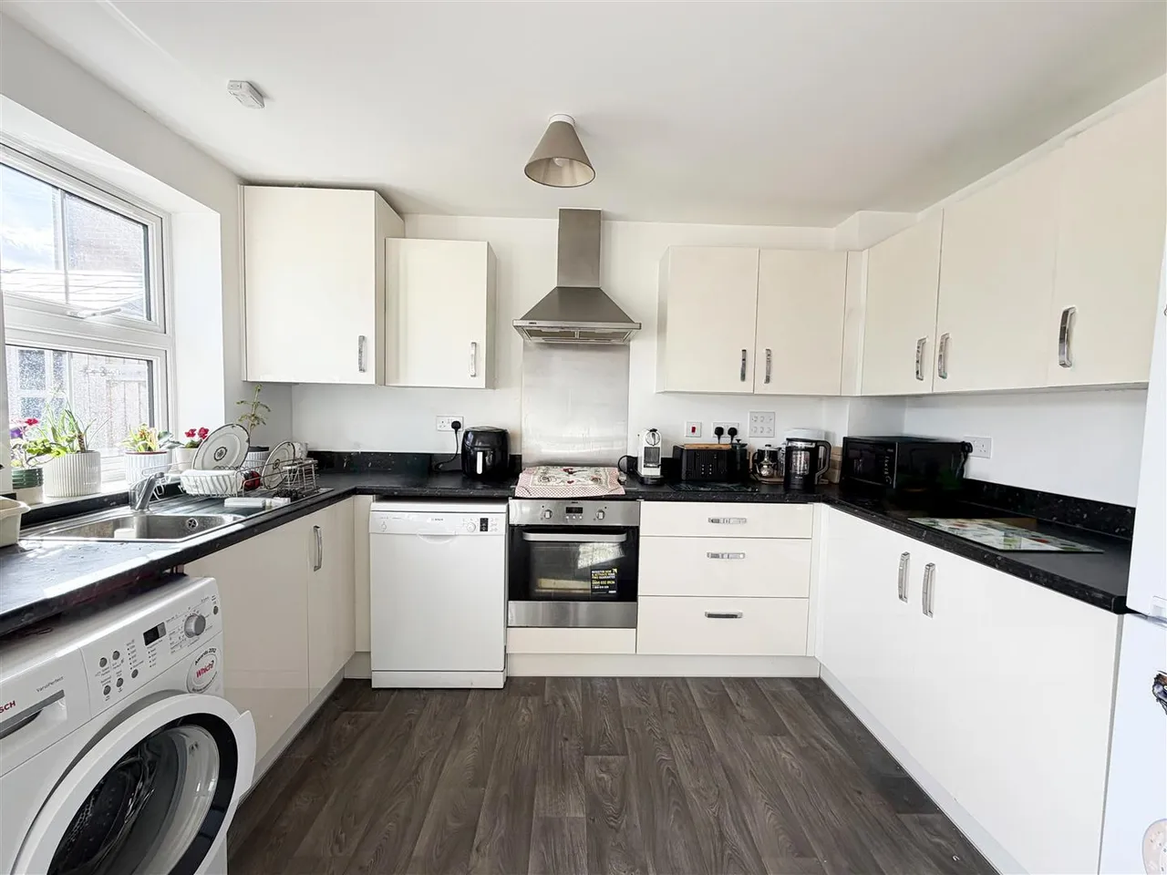 St. Martins Road, Eastbourne, BN22 0LG, photo 6