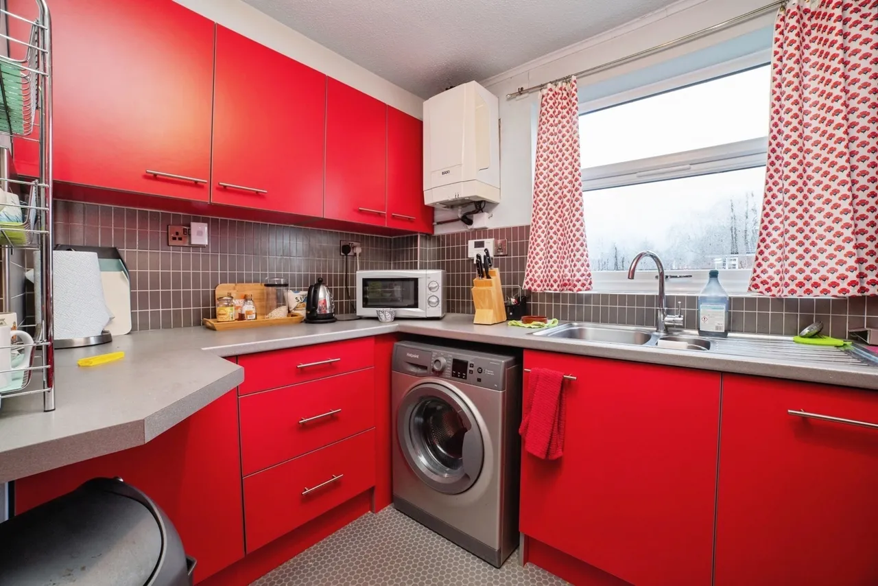 Larkhall Place, Mansfield, Nottinghamshire, NG19, photo 9