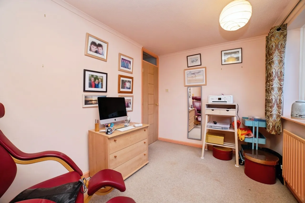 Larkhall Place, Mansfield, Nottinghamshire, NG19, photo 15
