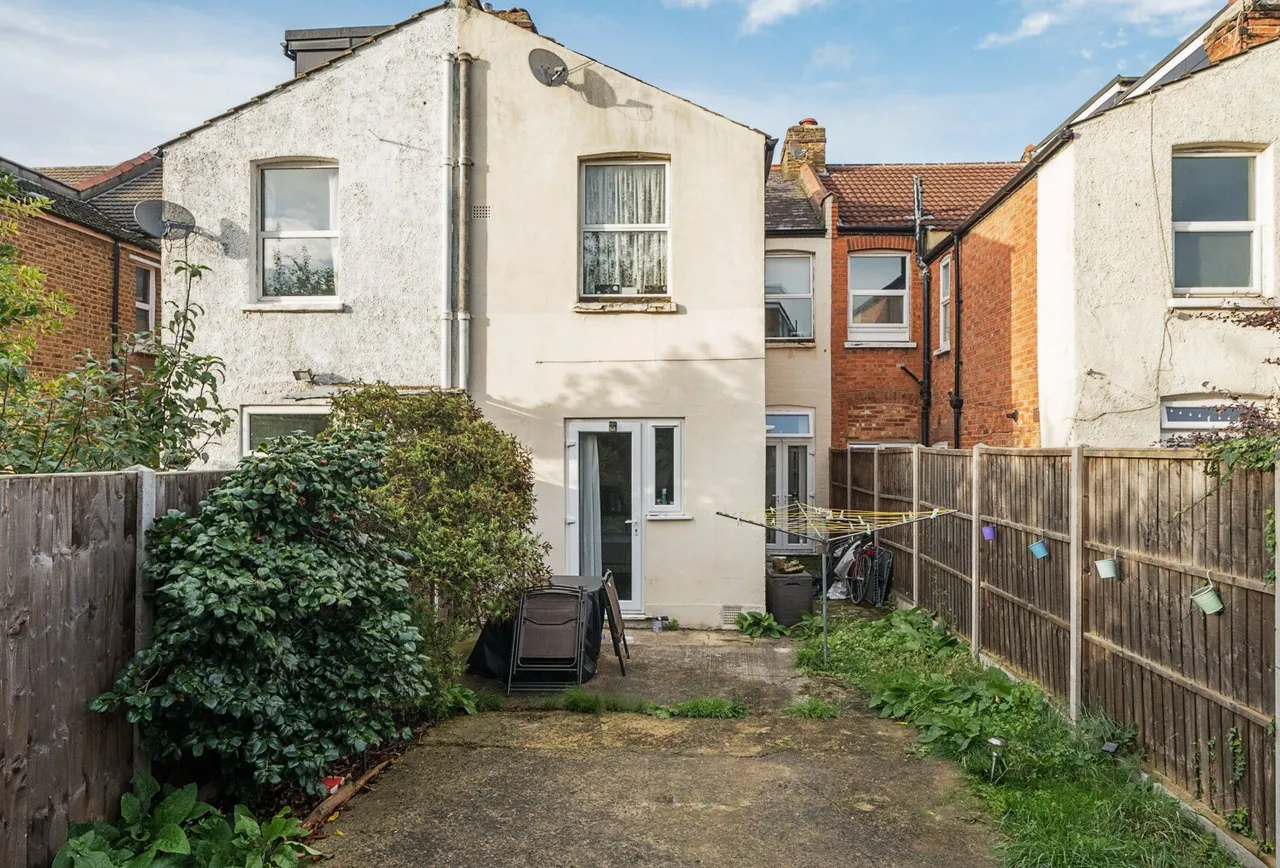 Crusoe Road, Mitcham, CR4 3LG, photo 11