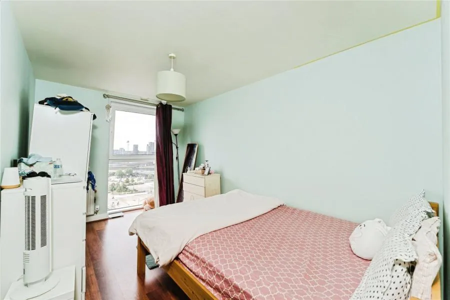 Western Gateway, London, E16, photo 11