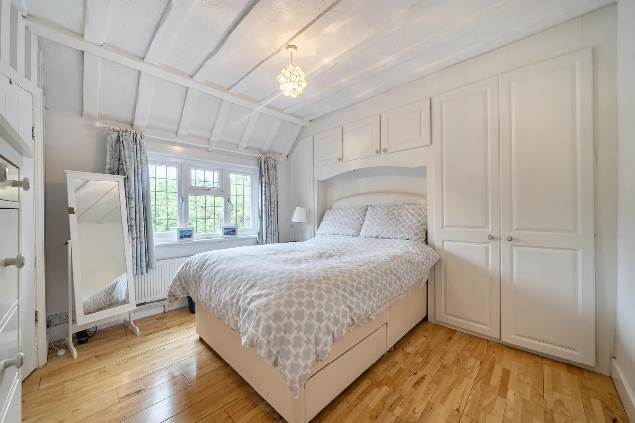Box End Road, Kempston, Bedford, photo 9
