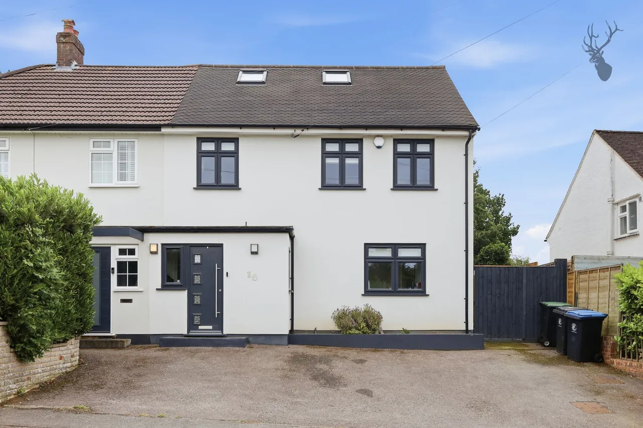 Graylands, Theydon Bois, CM16, photo 22