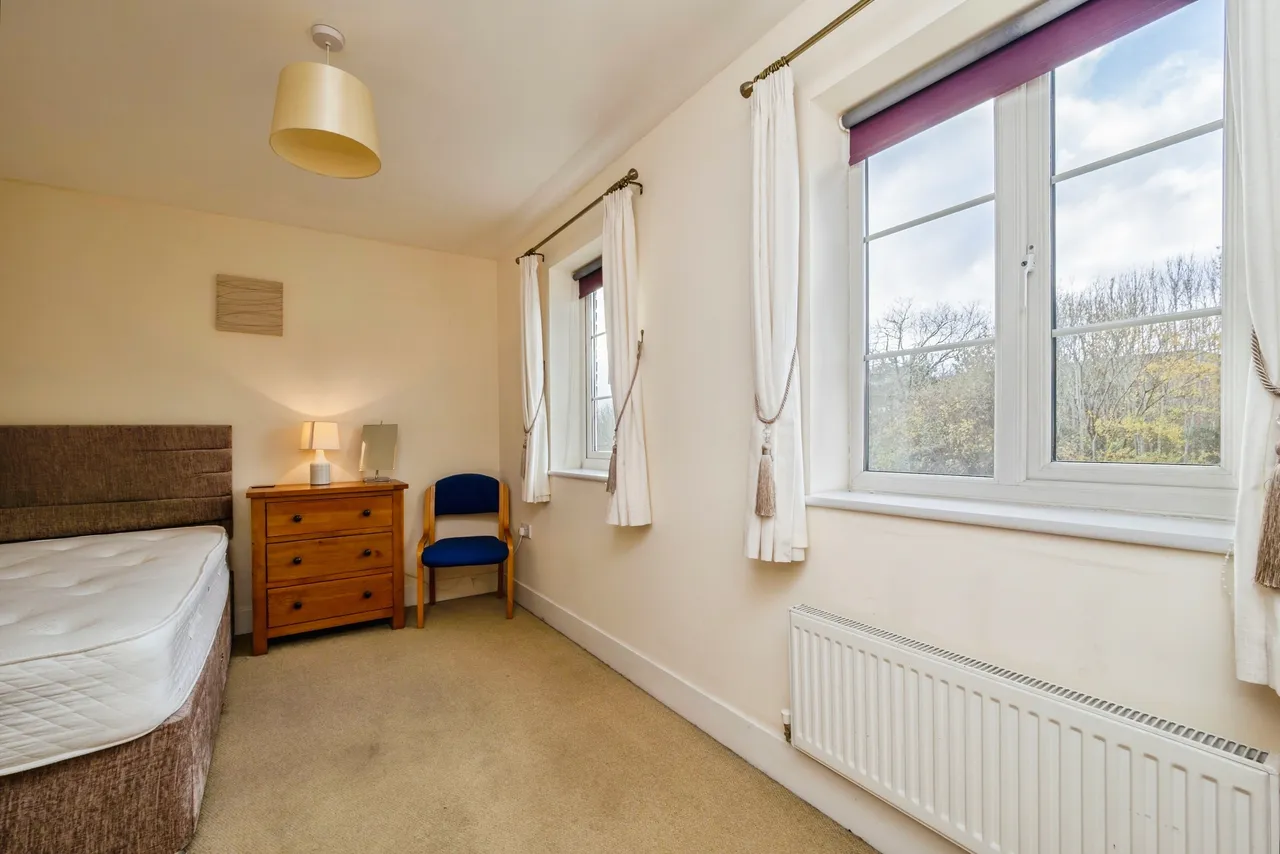 Russell Walk, Exeter, EX2, photo 15