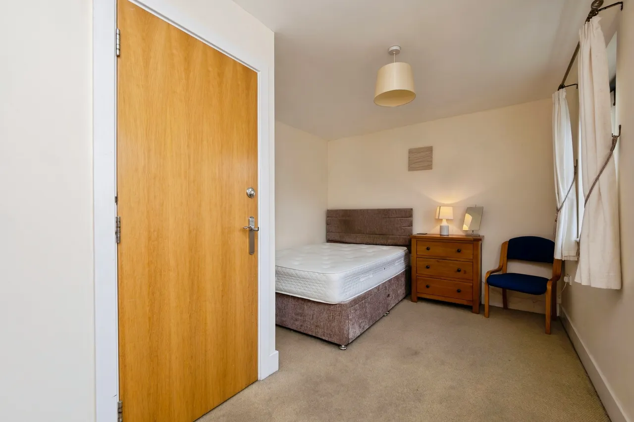 Russell Walk, Exeter, EX2, photo 14