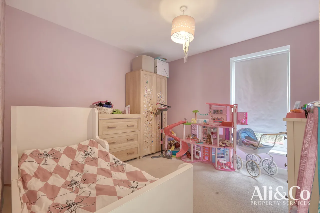 Malthouse Drive, Grays, Essex, RM17 5FG, photo 12