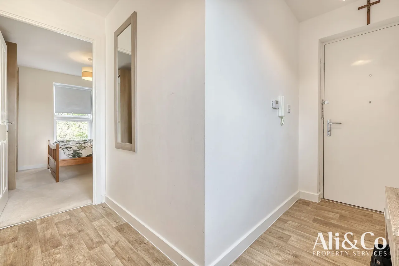 Malthouse Drive, Grays, Essex, RM17 5FG, photo 7
