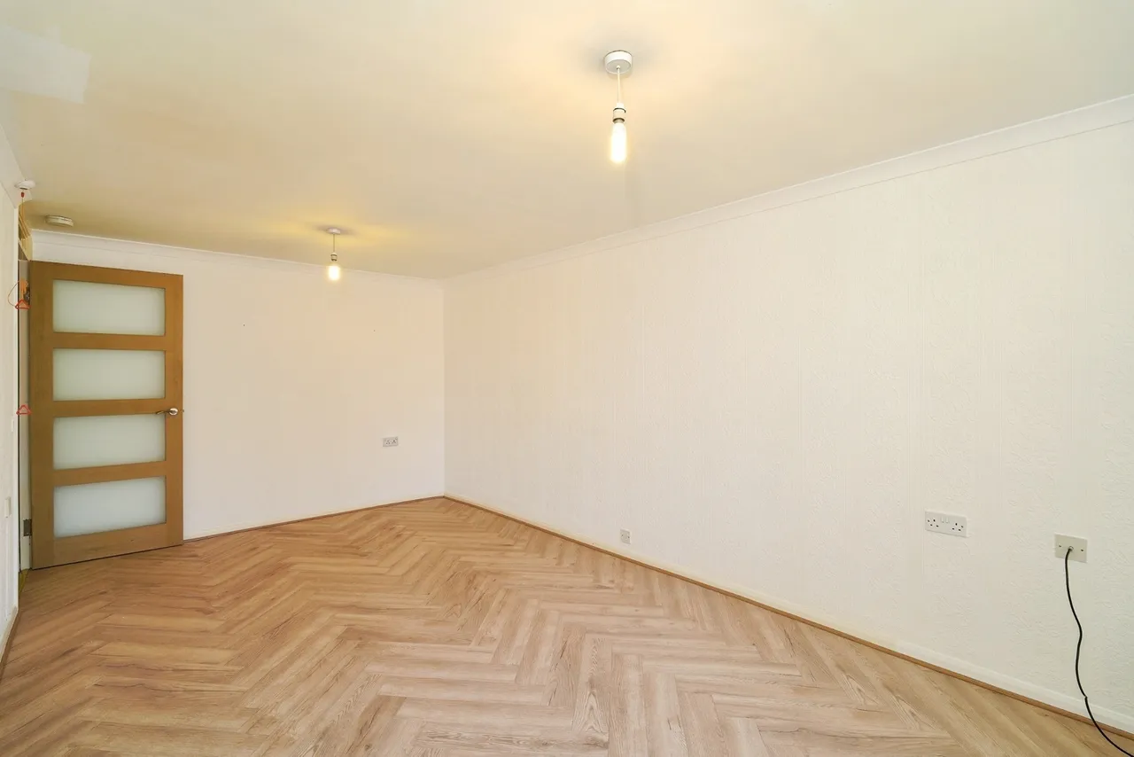 The Green, Birmingham, B38, photo 7