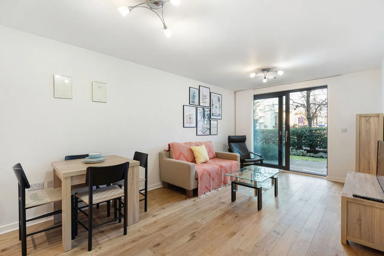 Putney Square, Putney Hill, London SW15, photo 7