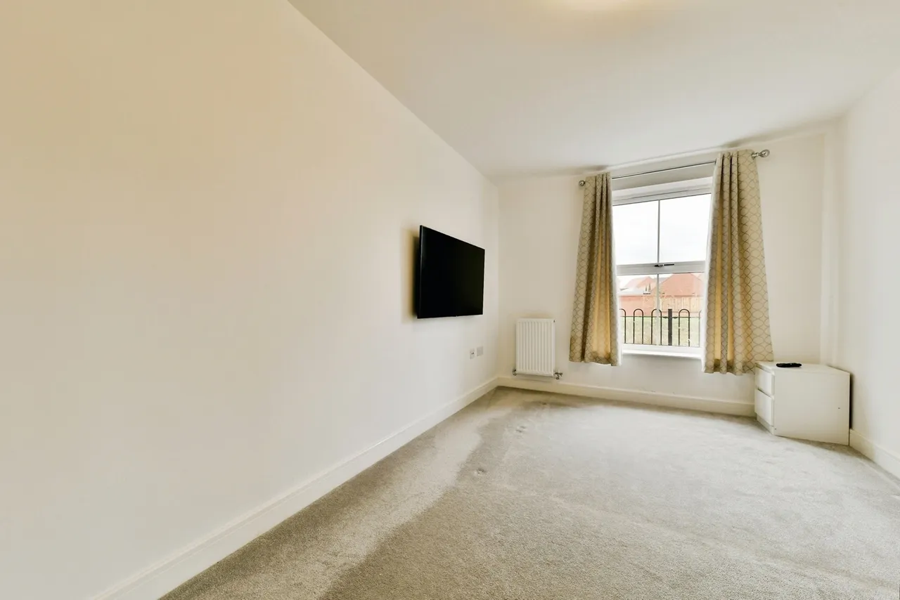 Porthcawl Close, Stevenage, Hertfordshire, SG1, photo 8