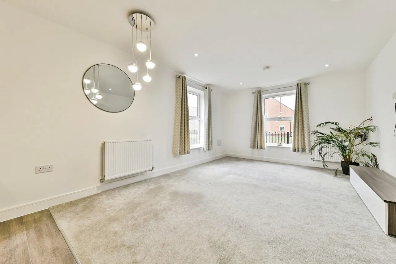Porthcawl Close, Stevenage, Hertfordshire, SG1, photo 3