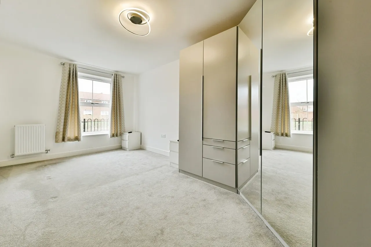 Porthcawl Close, Stevenage, Hertfordshire, SG1, photo 9