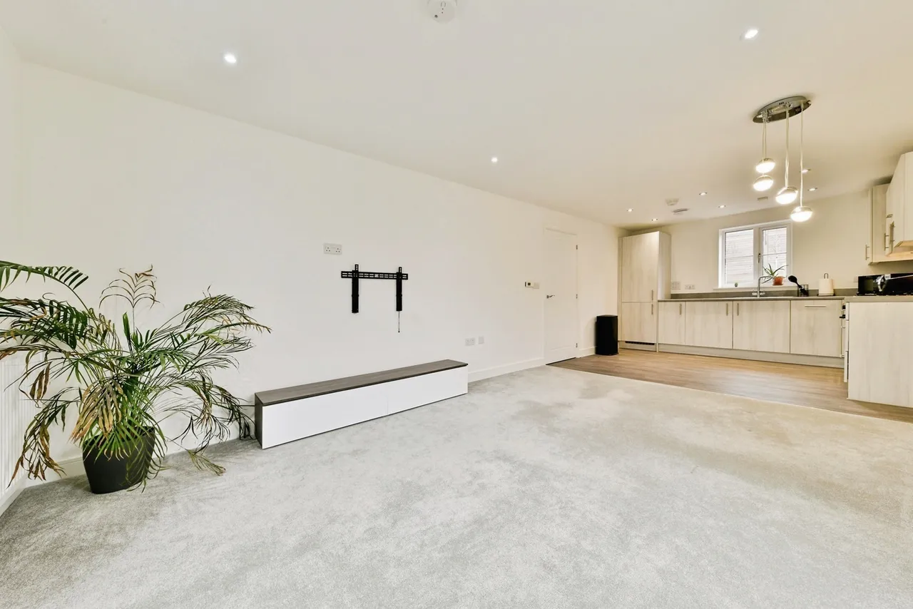 Porthcawl Close, Stevenage, Hertfordshire, SG1, photo 4
