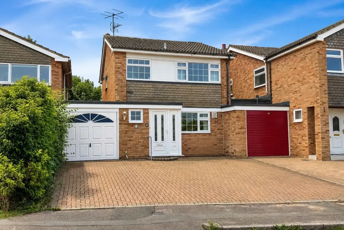 3 bed house for sale, Groveland Way, Stotfold, SG5