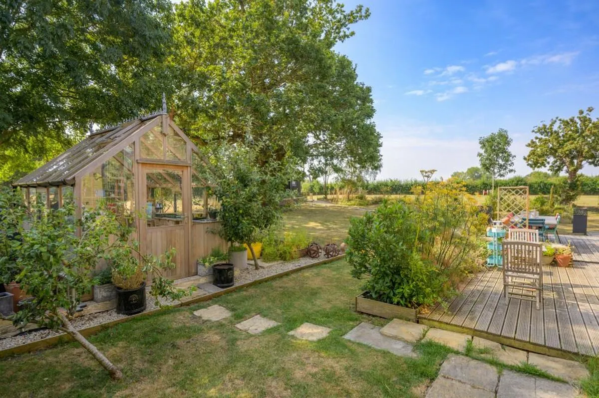The Grove, Chelworth, SN16, photo 29