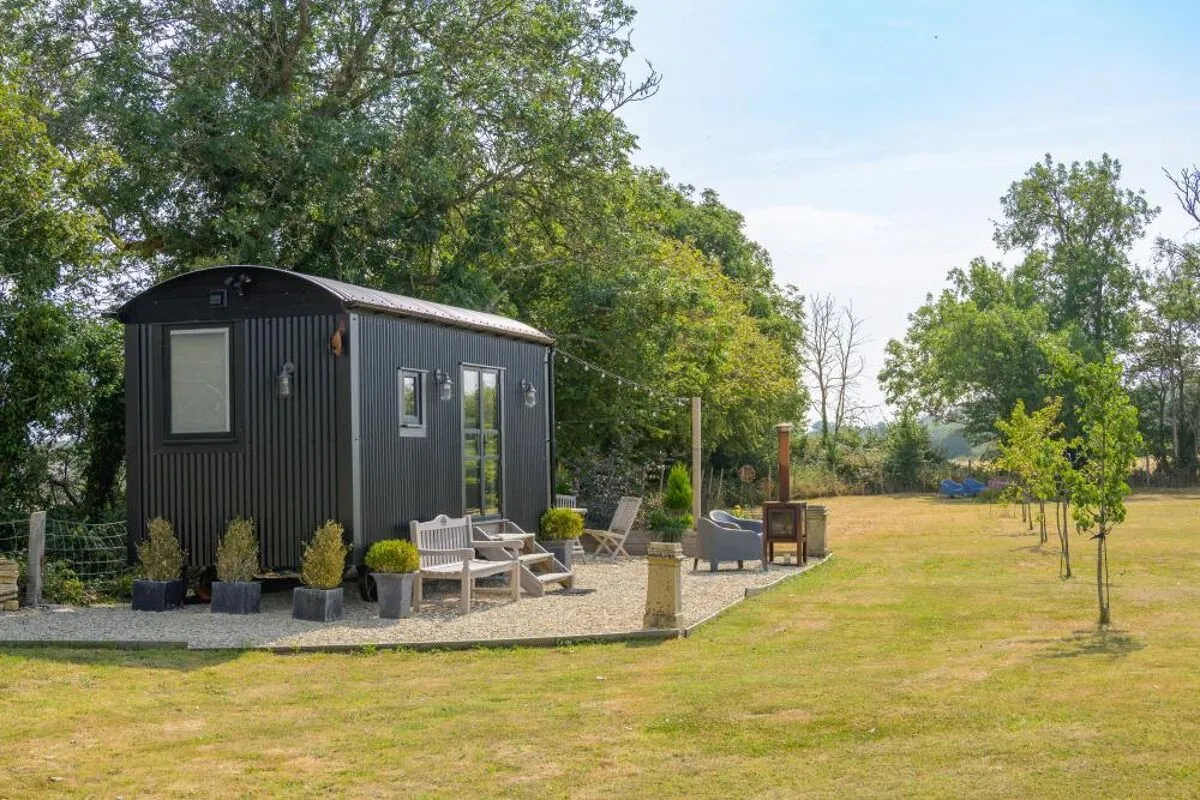 The Grove, Chelworth, SN16, photo 22