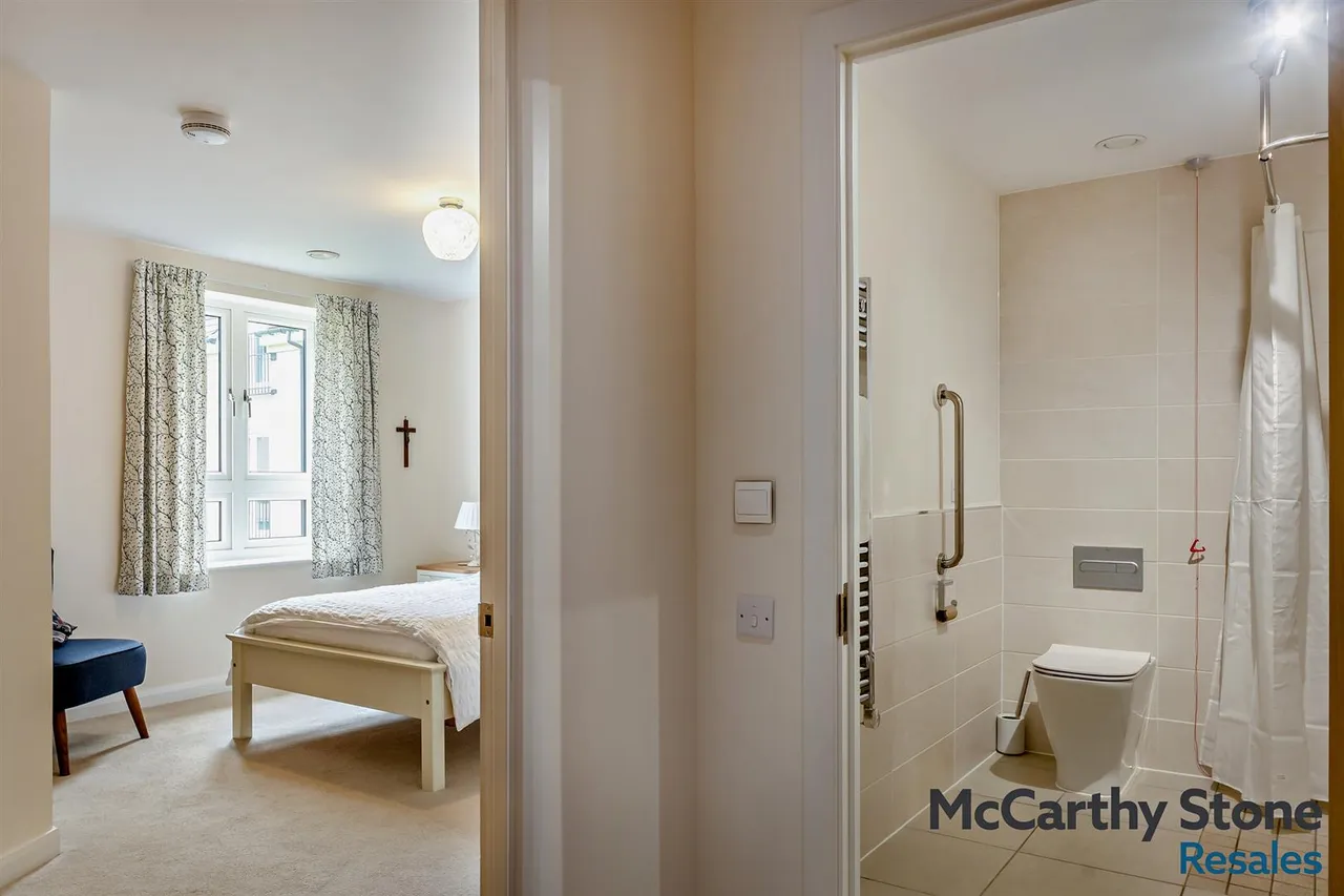 Wetherby Road, Harrogate, HG2, photo 5