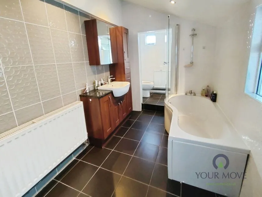 2 bed house for sale — Ordnance Street, Chatham, Kent, ME4