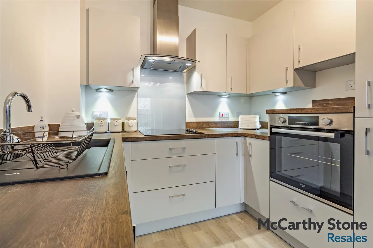 Eagle Way, Martlesham Heath, IP5, photo 13