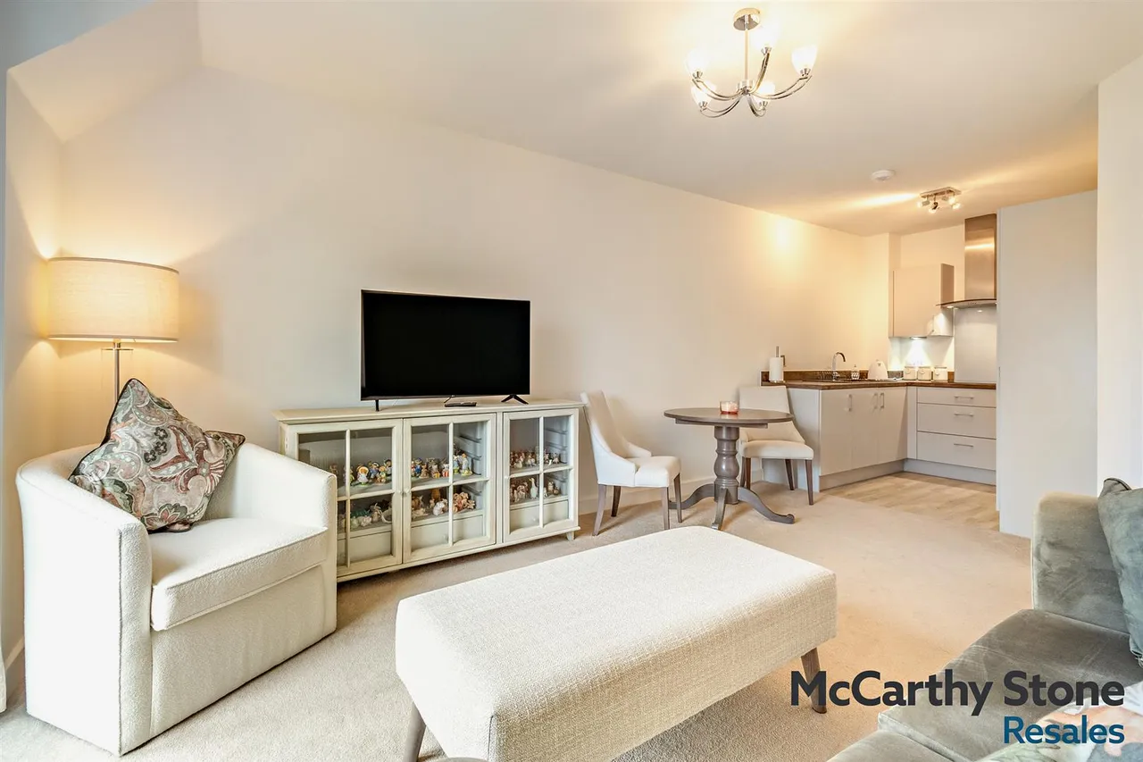 Eagle Way, Martlesham Heath, IP5, photo 10
