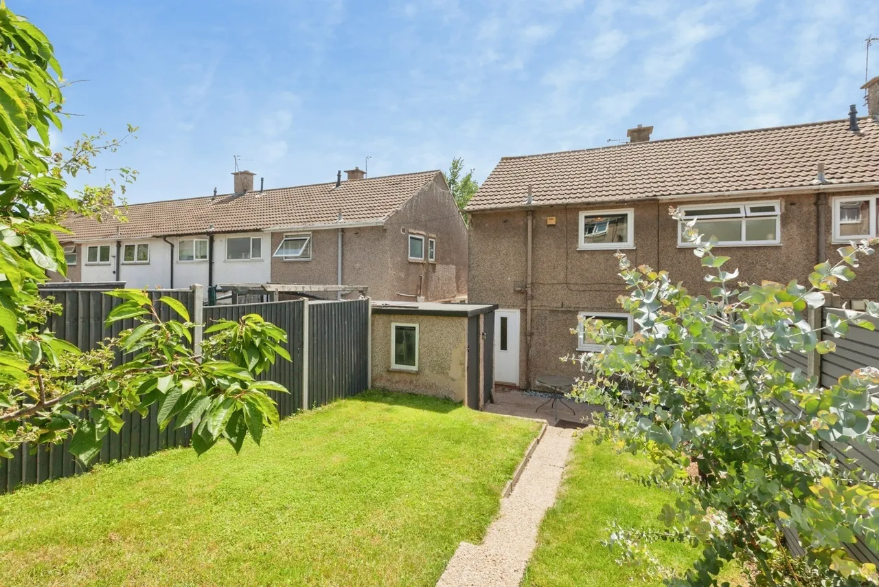 Featherstone Drive, Leicester, LE2, photo 15