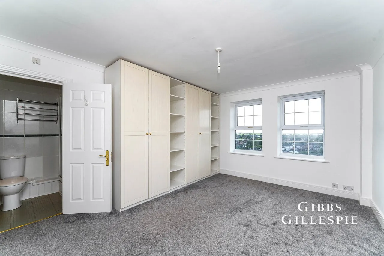 Pembroke Road, Ruislip, HA4, photo 7