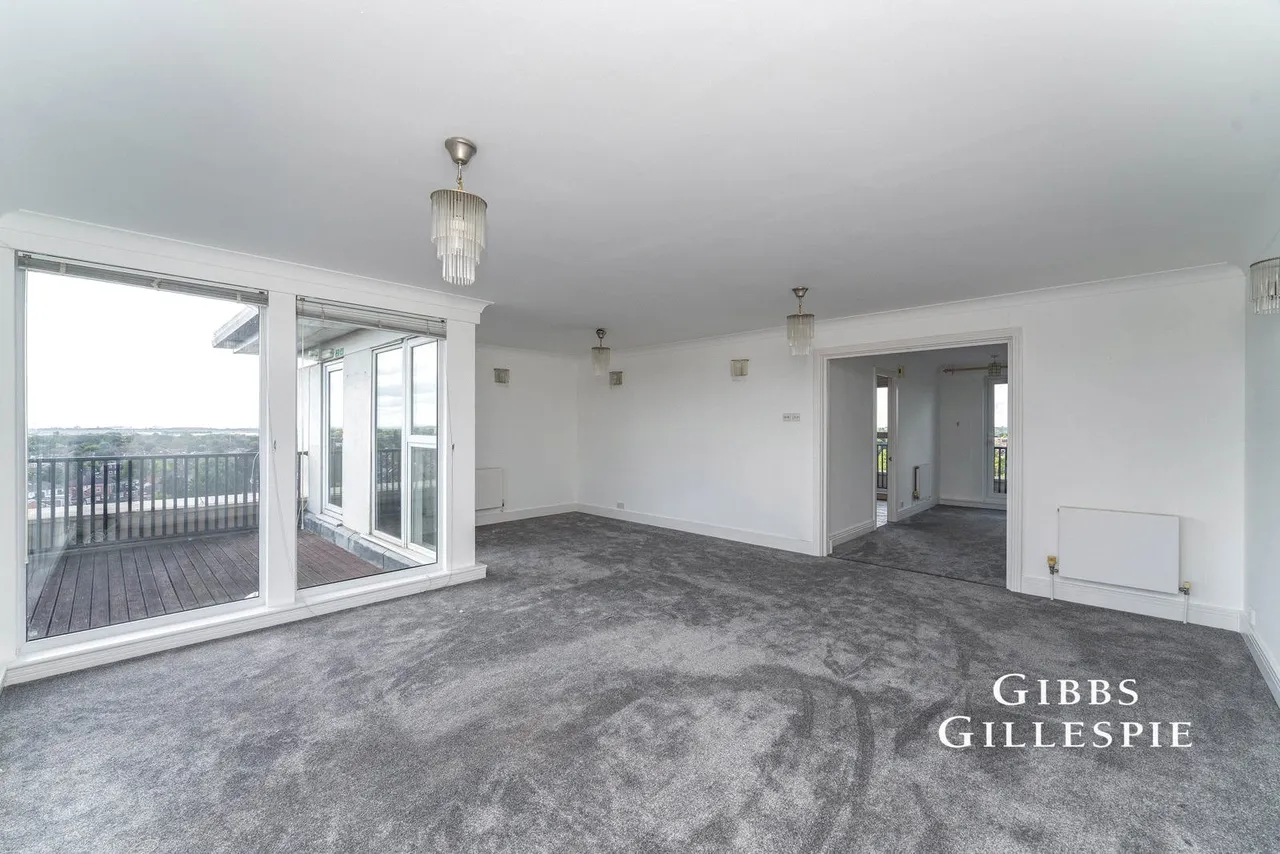 Pembroke Road, Ruislip, HA4, photo 4