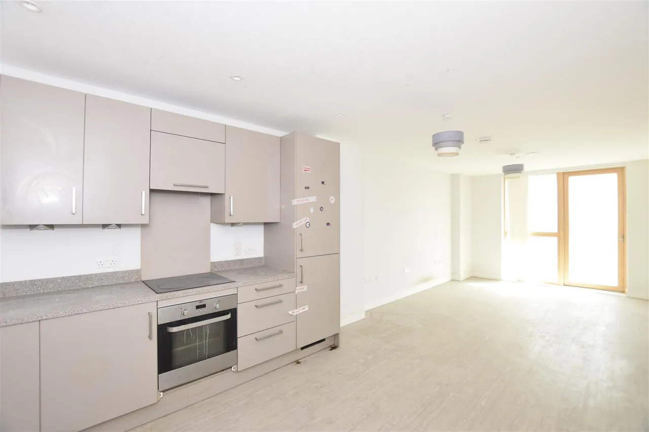 Ealing Road, Wembley, HA0, photo 5