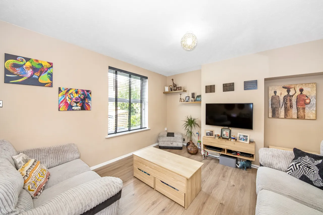 Thursley Road, Eltham, SE9 4HL, photo 3
