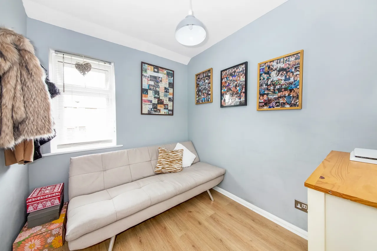 Thursley Road, Eltham, SE9 4HL, photo 7