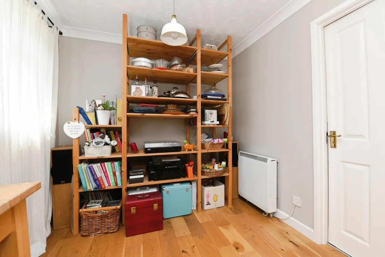 Bolingbroke Close, Great Leighs, Chelmsford, Essex, CM3, photo 16