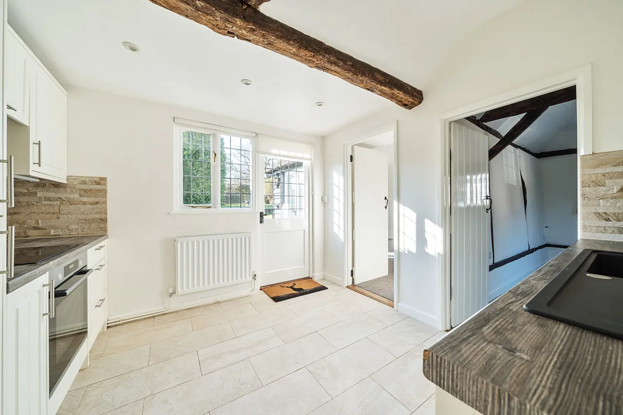 Boundless Road, Godalming, GU8, photo 5