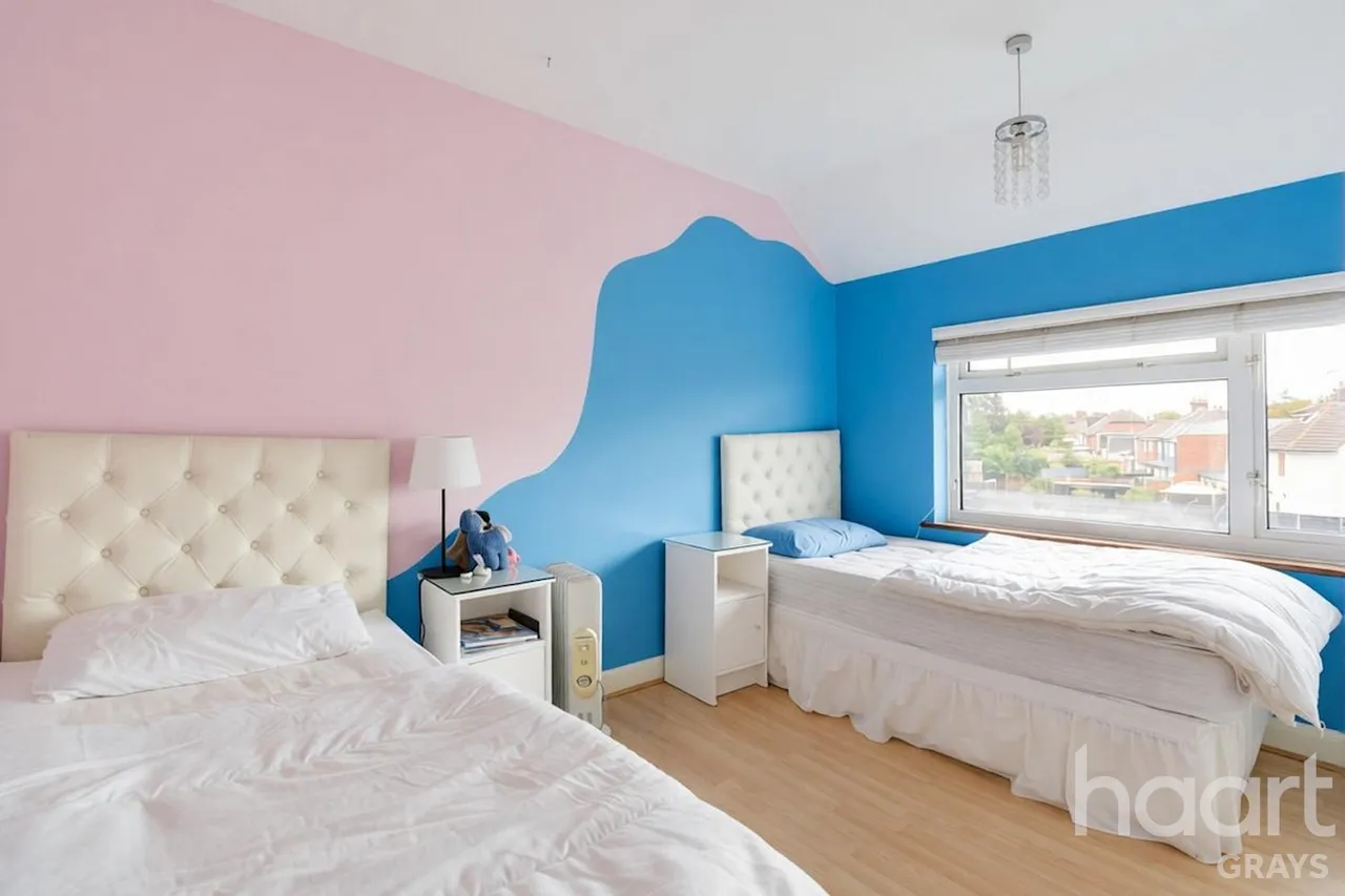 Hathaway Road, Grays, RM17, photo 8