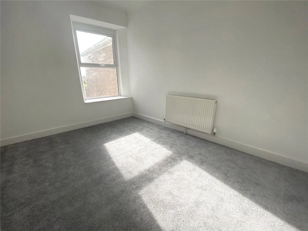Causeway Street, Kidwelly, SA17, photo 13